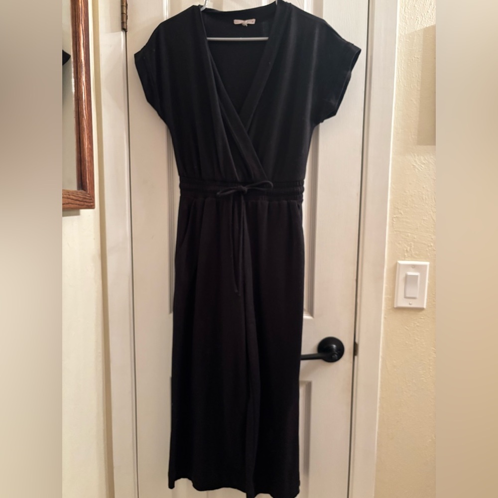 Le Lis  Black Cropped Jumpsuit